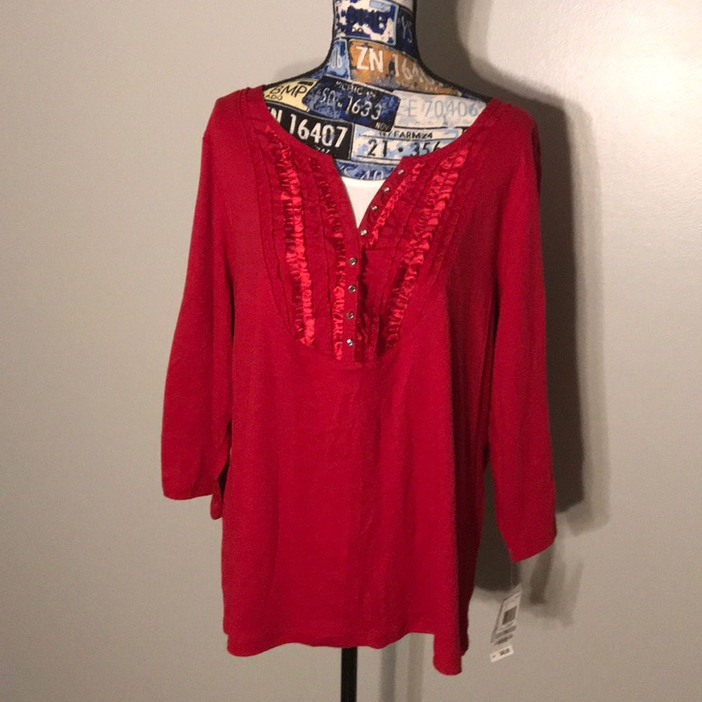 Long sleeve red blouse